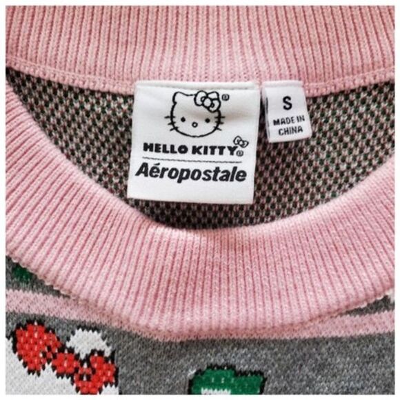 Hello Kitty x Aeropostale Fair Isle Snowmen Holiday Sweater Size S Winter - Picture 4 of 7